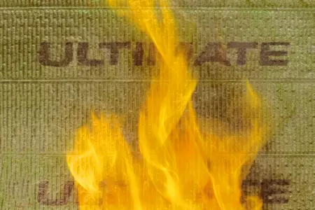 高い耐火性能と軽量性を兼ね備えたUltimate