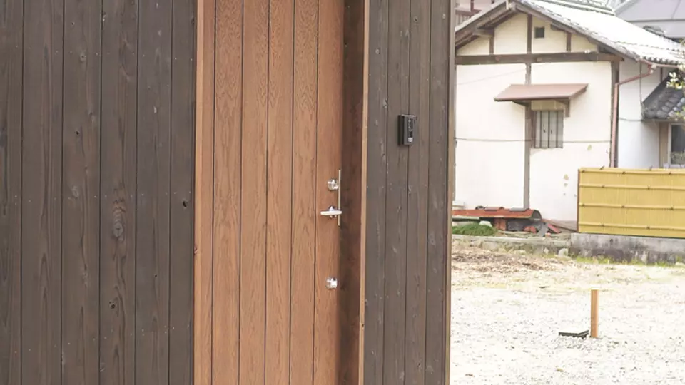 愛荘町エコハウス（玄関）