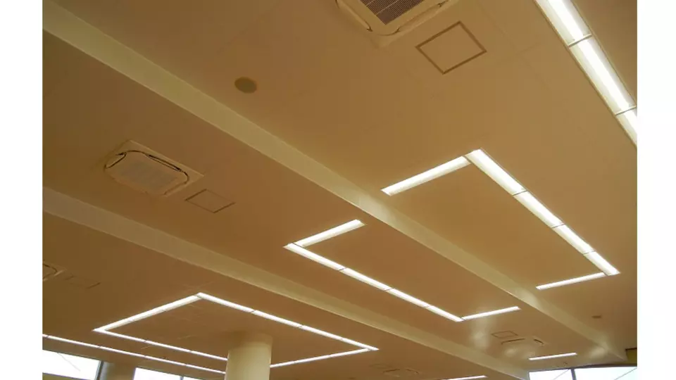 小学校体育館（茨城）イージーセーフ工法